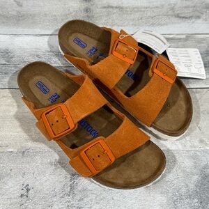 BIRKENSTOCK Arizona Suede Soft Footbed Sandals - Russet Orange - Sz-6-6.5.US